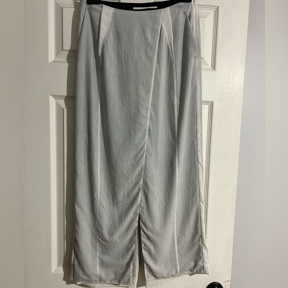 O’2nd light grayish pants